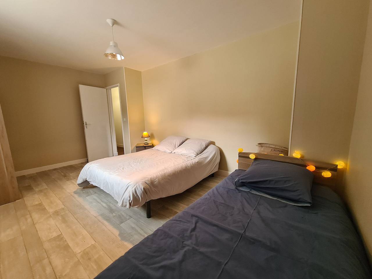 Maison de campagne en Berry, proche de La Châtre et George Sand, cour, jardin privé, tout inclus in Verneuil-sur-Igneraie, Région de La Châtre