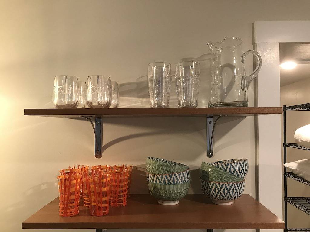 Ganze Wohnung, Mayberry & Main - 'Die Mayberry Suite' - Neubau in Mount Airy, Surry County