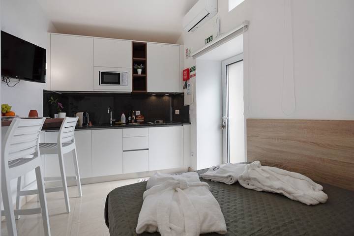 Location de vacances pour 2 personnes, avec jardin dans Ourém - 4