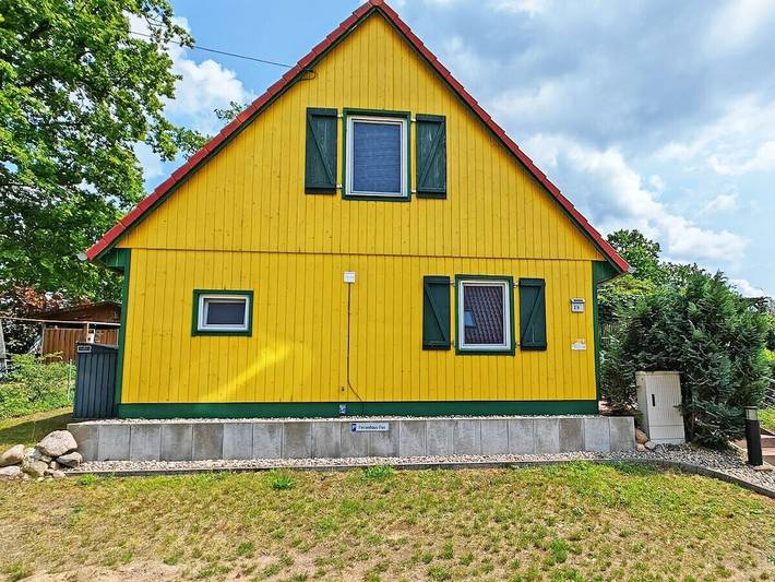 Ferienhaus für 6 Personen, mit Terrasse und Garten in Zislow - 3