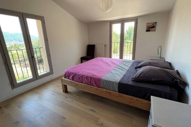 Location de vacances pour 10 personnes à Octon - 2