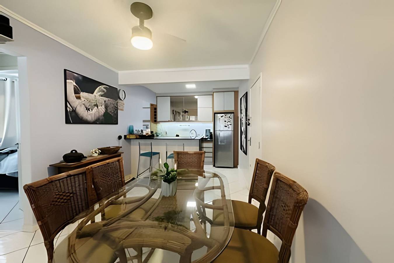 Apartamento entero, 50m from the sea | 24-hour market | sea view close to everything in Balneario Camboriú, Litoral Catarinense