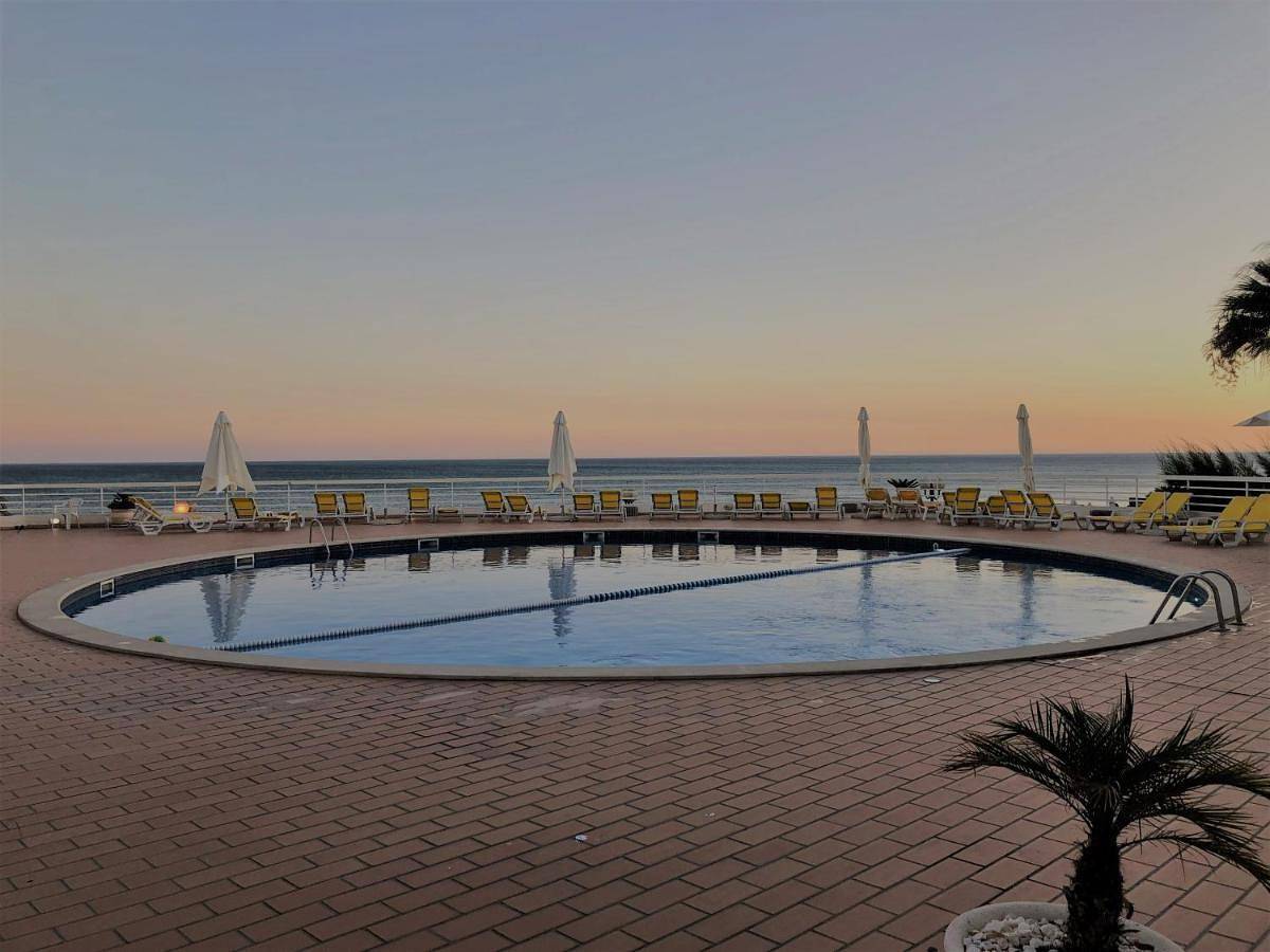 Apartamento inteiro, Borda d`Água, Praia da Oura in Albufeira, Albufeira e Olhos de Água