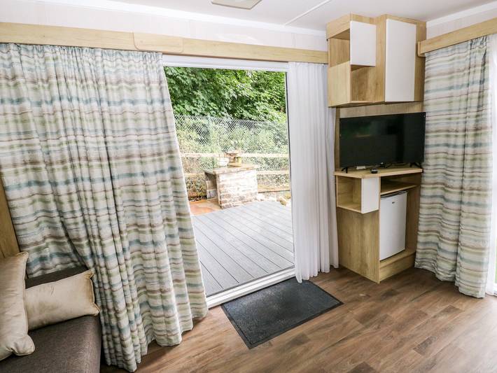 Hütte für 2 Personen mit Pool in Ferryside, Carmarthenshire