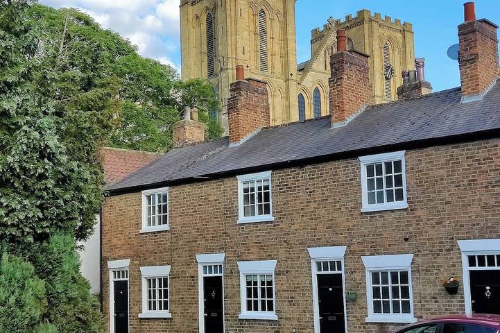 Glamping for 4 people, with garden, with pets in Harrogate