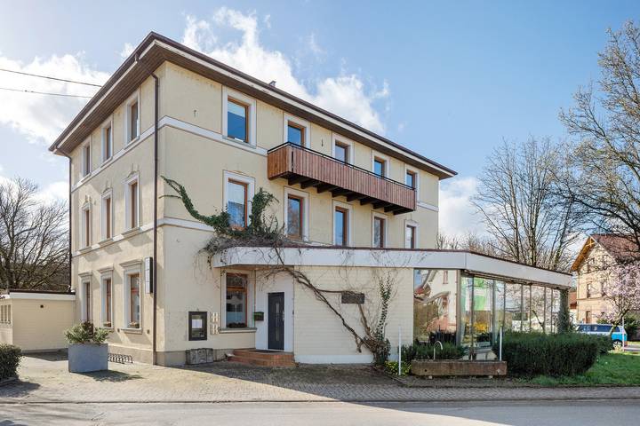 Kamer 'Kersenbloesem' met gedeelde tuin en wifi in Oberrotweil, Vogtsburg im Kaiserstuhl