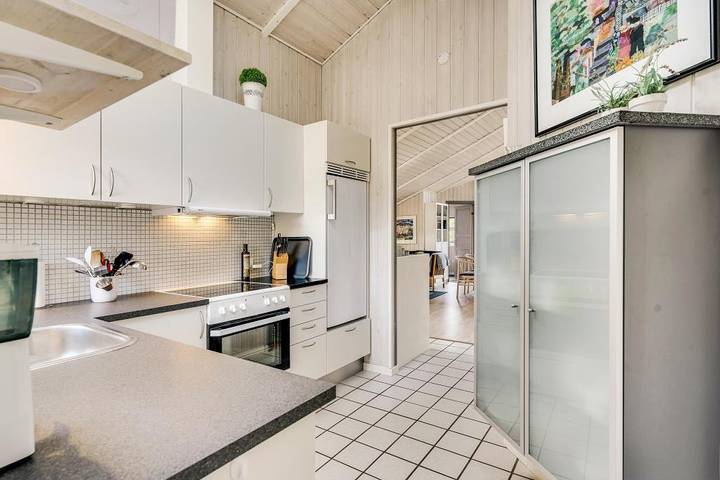 Ferienhaus mit Meerblick für 6 Personen, mit Terrasse und Balkon/Terrasse sowie Sauna, mit Haustier in Henne Strand - 3