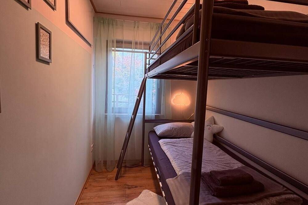 Ferienhaus für 4 Gäste mit 80m² in Hellenthal in Udenbreth, Hellenthal