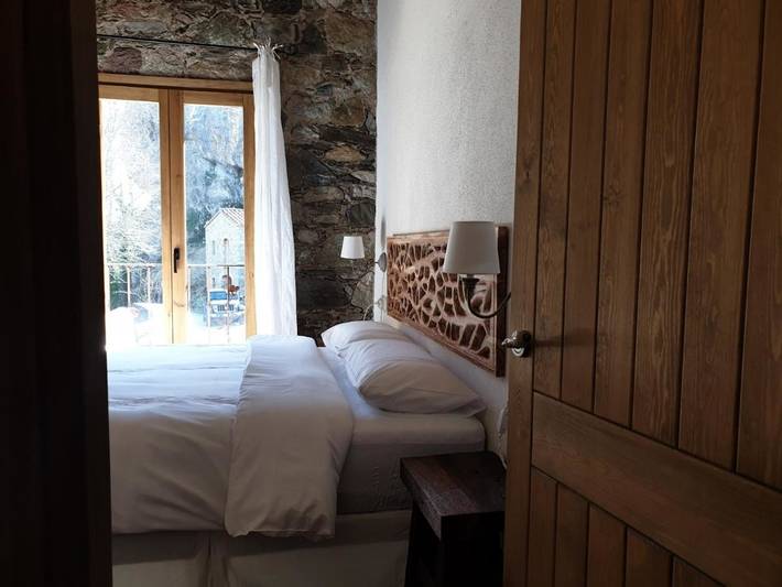 Casa rural para 4 personas, con vistas y jardín, Se admiten mascotas en Ripollès - 4