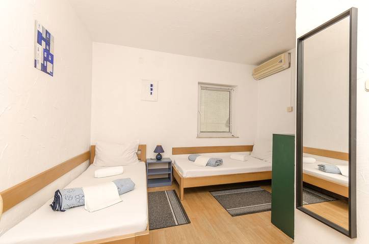 Hotel für 2 Personen, mit Terrasse in Vodice - 4