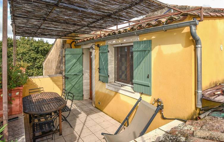 Location de vacances pour 4 personnes, avec vue et terrasse à Roussillon - 2