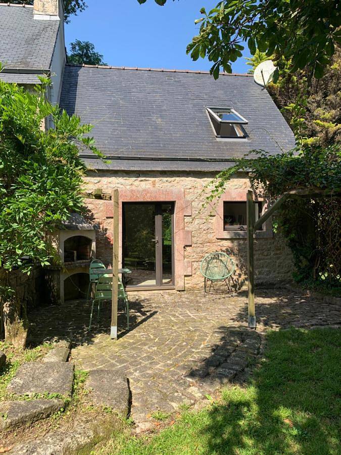 Maison d’hôte pour 4 personnes, avec terrasse et jardin à Plonéour-Lanvern