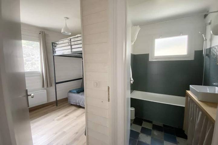 Gîte pour 5 personnes, avec terrasse dans Office De Tourisme De Font Romeu - 2