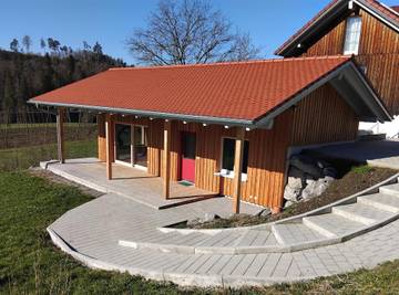 Ferienhaus für 4 Personen, mit Garten in Neukirch