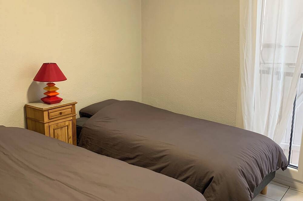 Appartement entier, Agréable Escapade pour 4 entre mer et montagne in Côte Vermeille, Saint-André