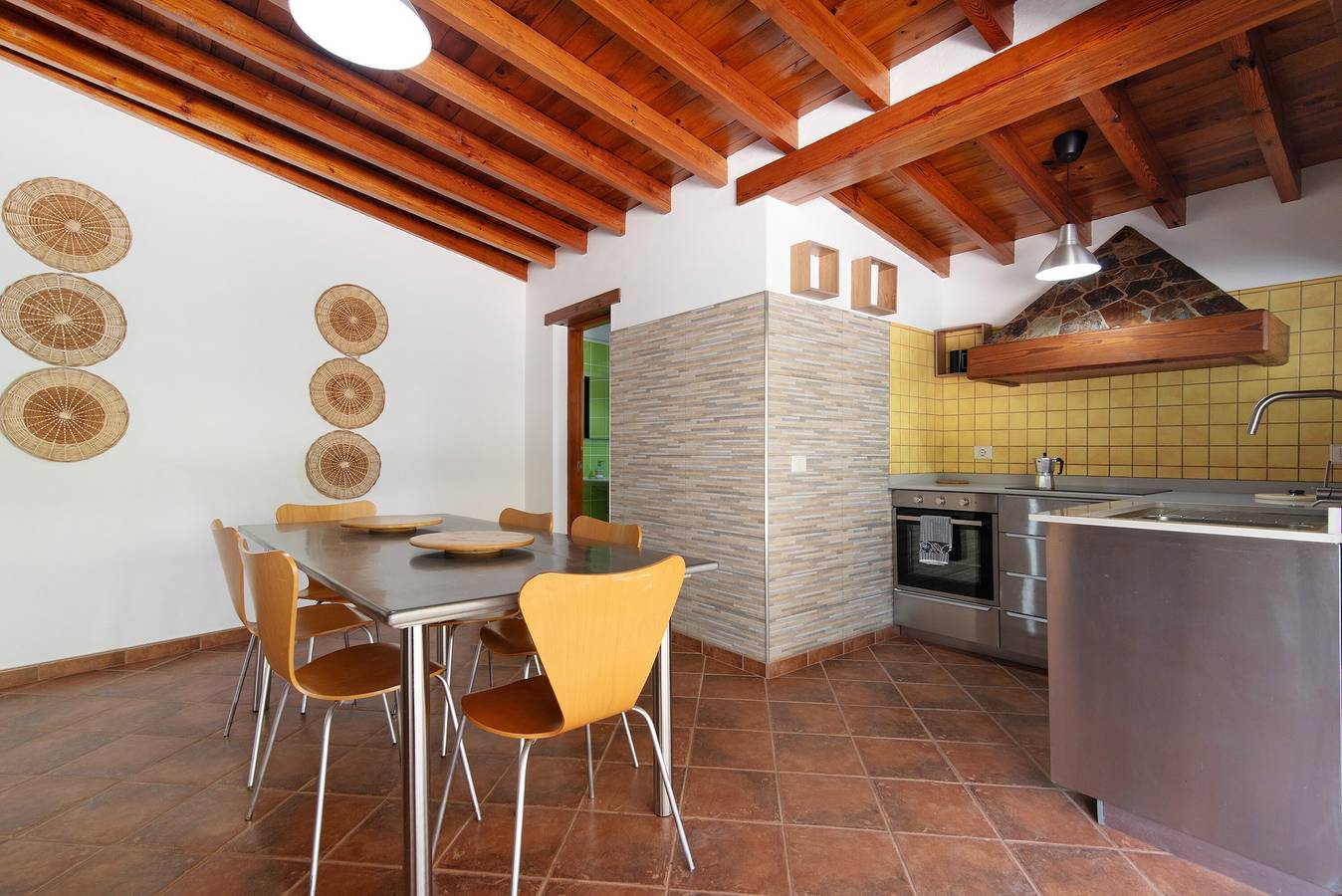 Maison de vacances 'Villa Alma' avec vue sur la montagne, terrasse privée et jardin privé in Las Lagunetas, Vega de San Mateo