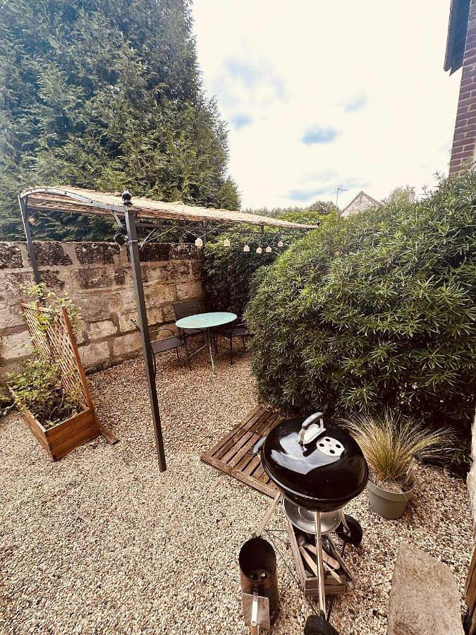 Gîte pour 2 personnes, avec terrasse à Chevincourt - 2