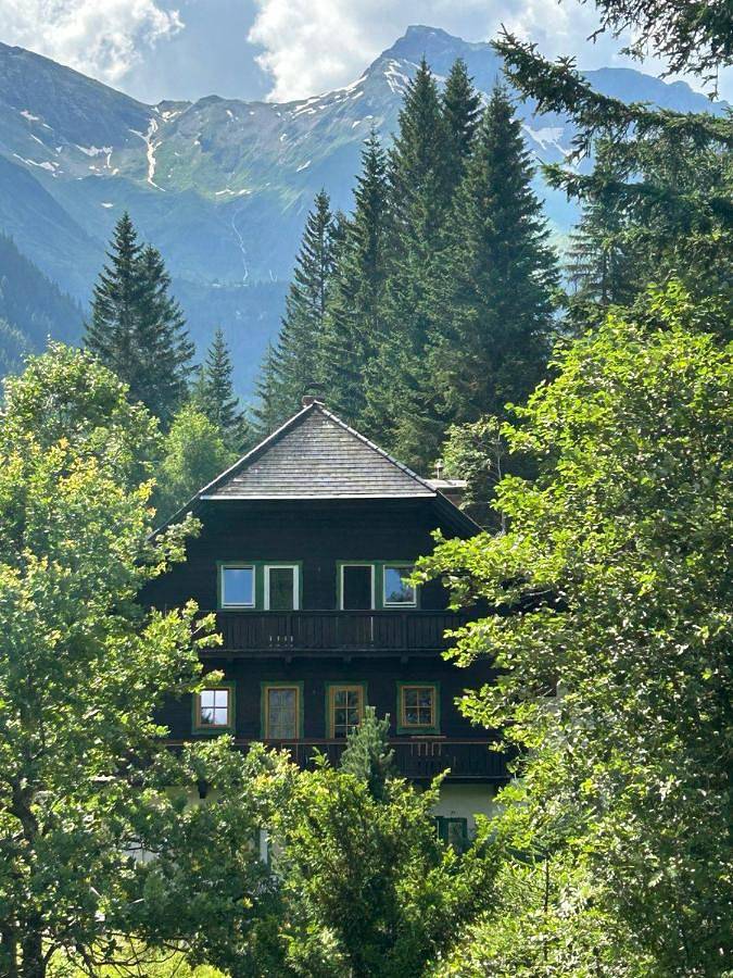 Hotel für 2 Personen, mit Balkon und Terrasse sowie Garten und Ausblick in Nationalpark Hohe Tauern