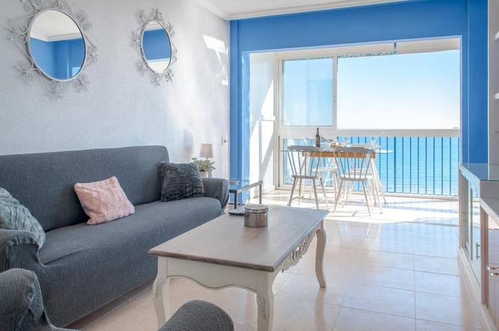 Apartamento de vacaciones para 6 personas, con jardín y piscina además de vistas y piscina para niños - 1