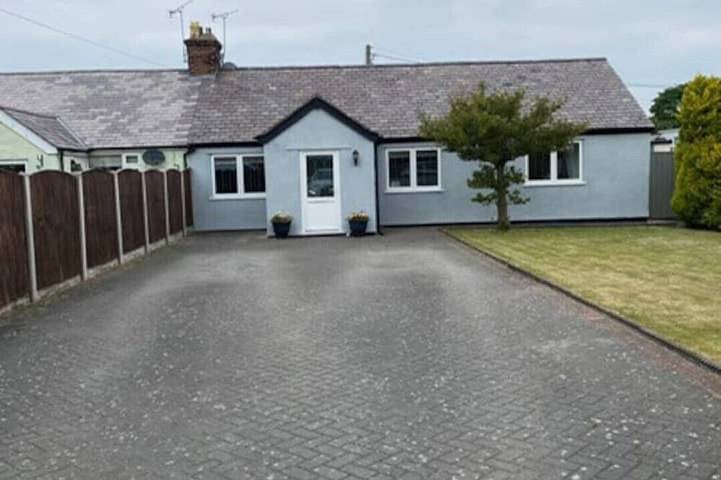 Cottage for 4 people, with garden in Rhyl