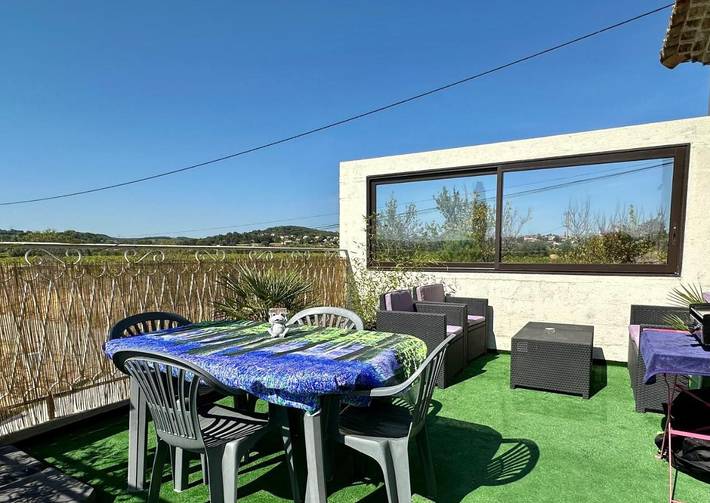 Appartement de vacances pour 4 personnes, avec vue et terrasse