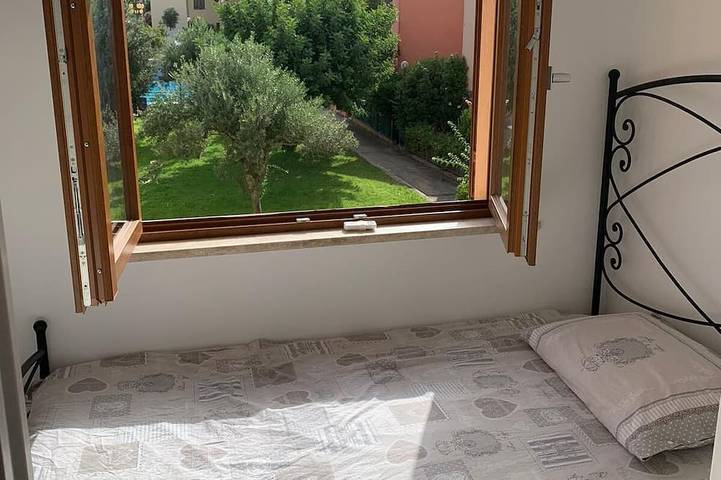 Villa pour 5 personnes, avec jardin ainsi que balcon et piscine à Villasimius - 3