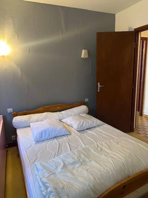 Location de vacances pour 14 personnes, avec terrasse ainsi que vue et jardin dans Luna Park La Palmyre - 4