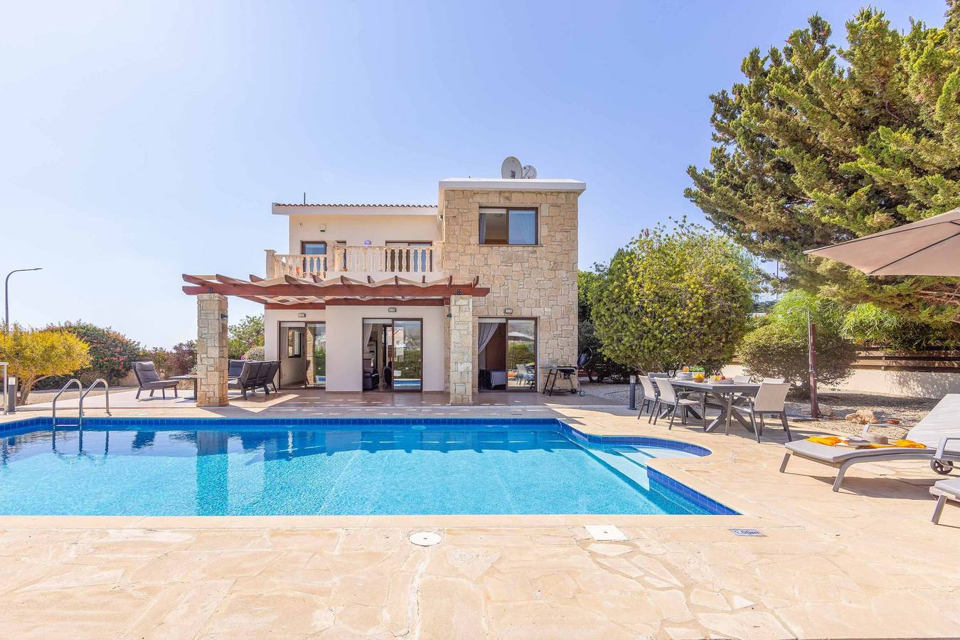 Villa Olivia Coral in Peyia, South Cyprus