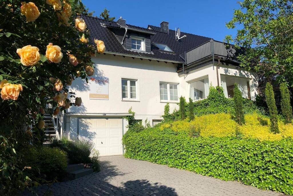 Ganze Wohnung, One-Bedroom Apartment in Königswinter, Rhein-Sieg-Kreis