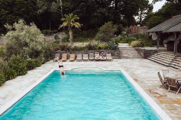 Gîte Du Bois avec piscine partagée in Sixt-sur-Aff, Région de Redon