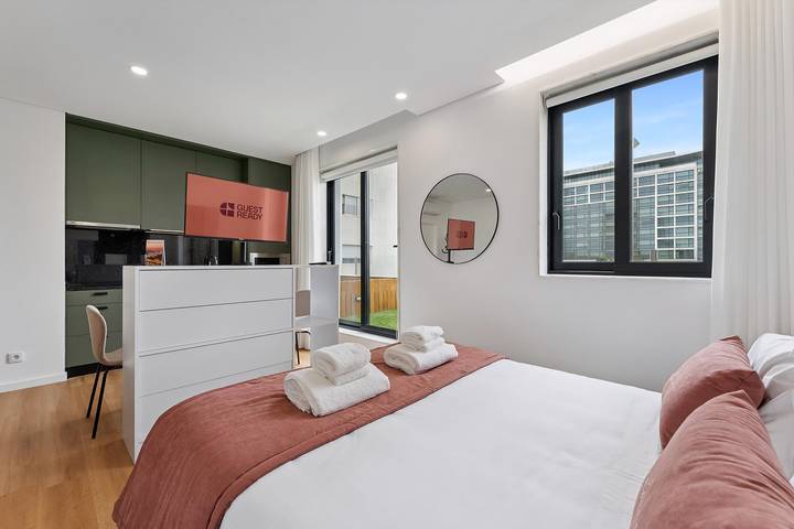 Apartamento estúdio para 3 pessoas, com terraço em Ramalde