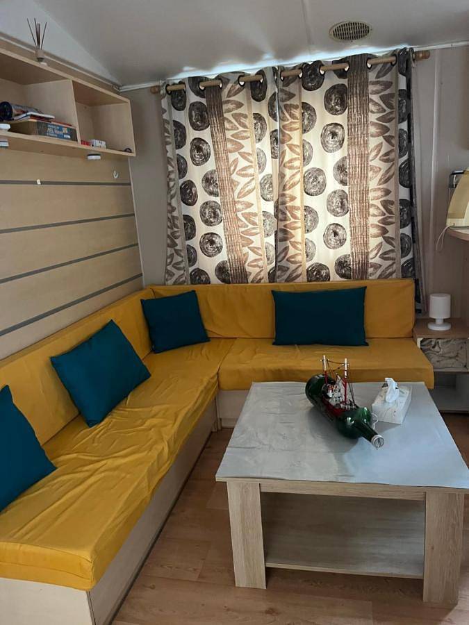 Camping pour 5 personnes, avec Terrasse ainsi que Jardin et Piscine au Grau-d'Agde - 2