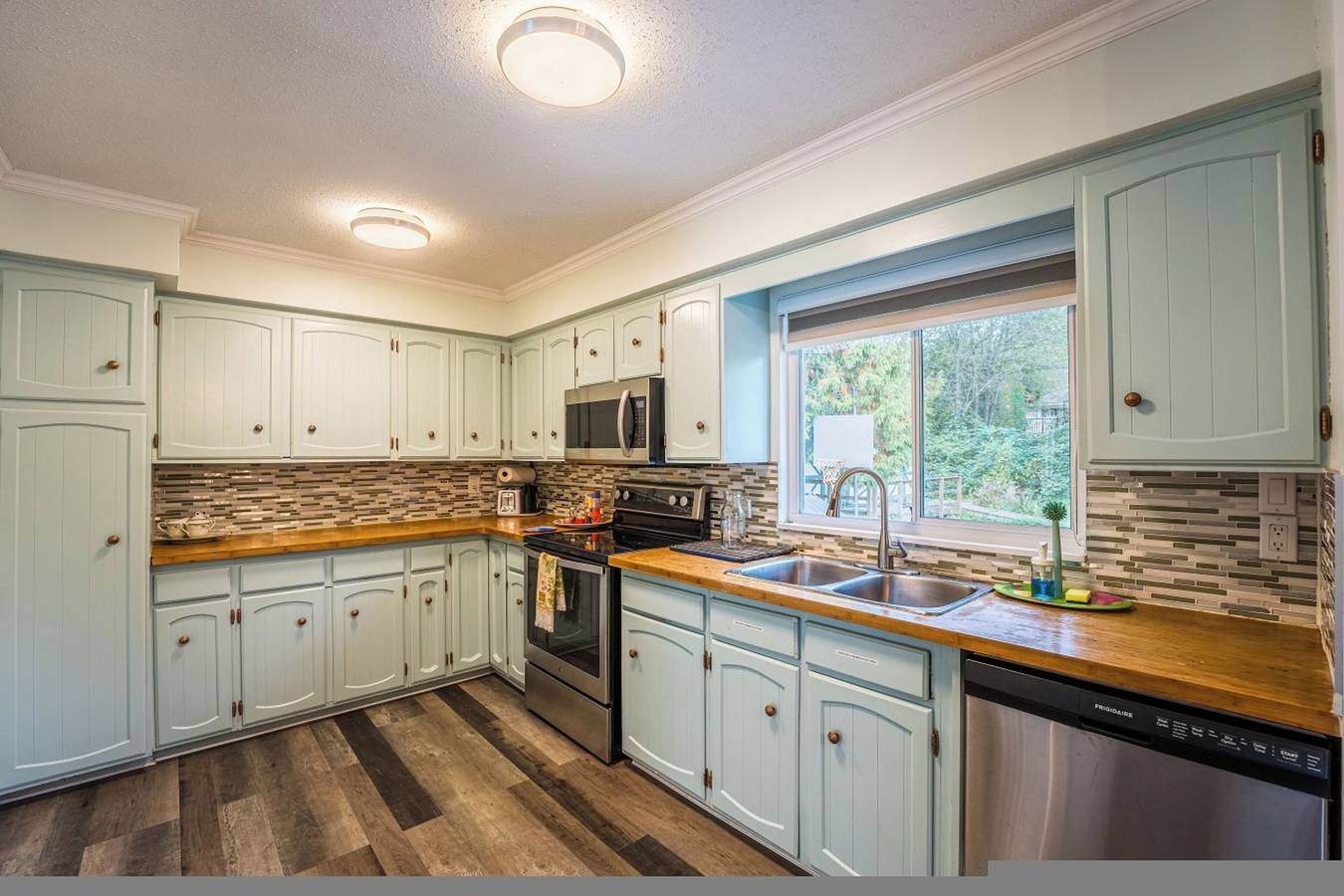 Charming 5Br Home | Perfect for Groups & Families in Surrey (BC), Columbia Británica