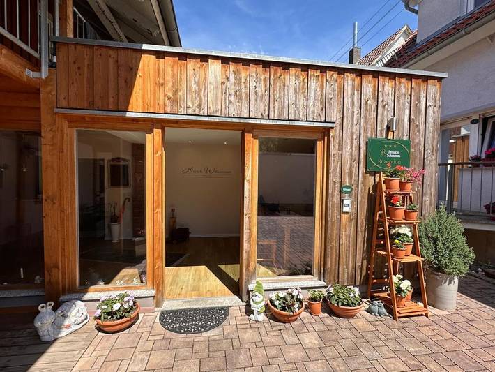 Ferienhaus für 6 Personen, mit Ausblick und Balkon sowie Garten in Karlsruhe - 2