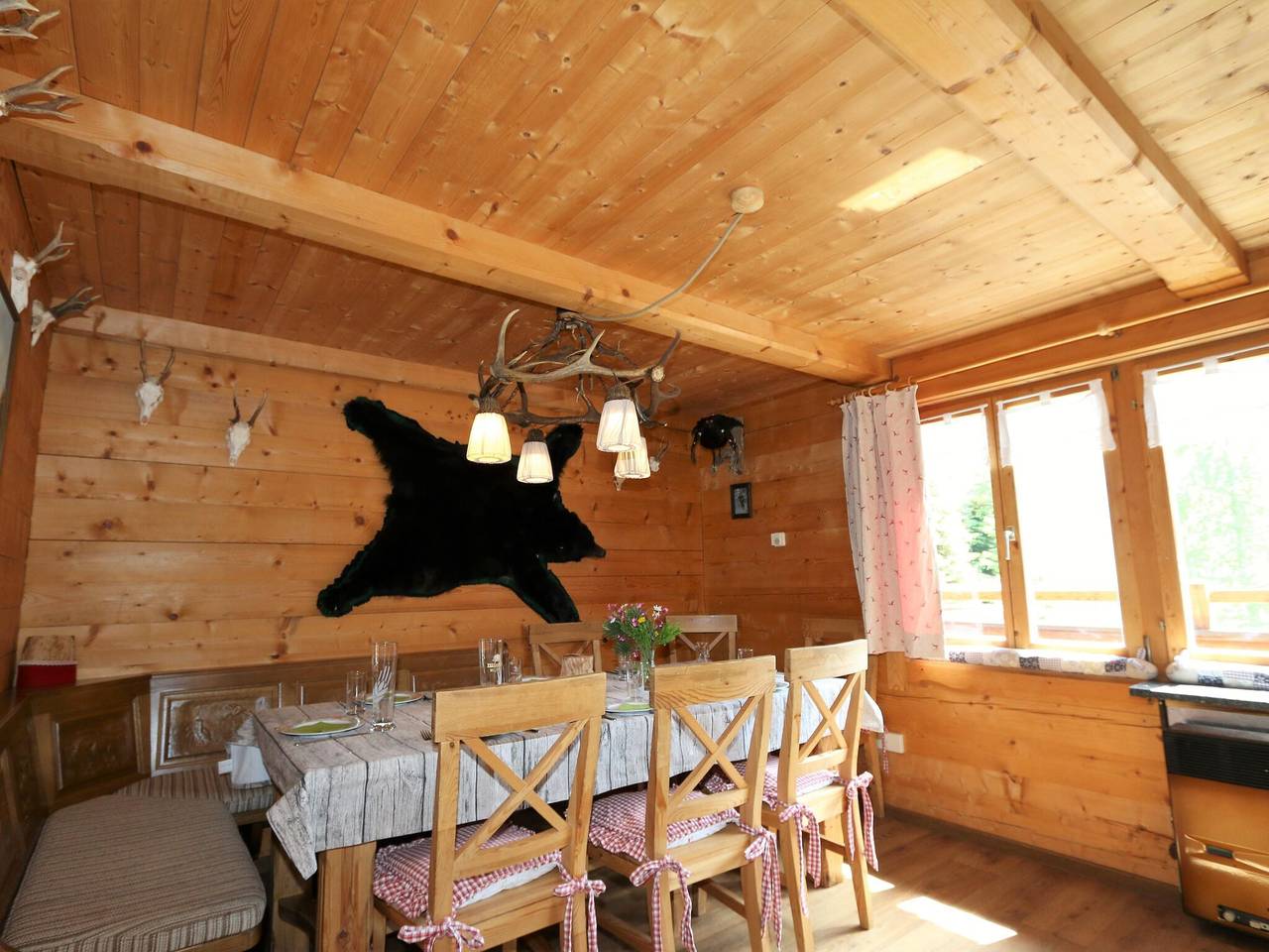 Geheel appartement, Chalet in Hochfügen bij Skigebied in Hochfügen, Ski-Optimal Hochzillertal