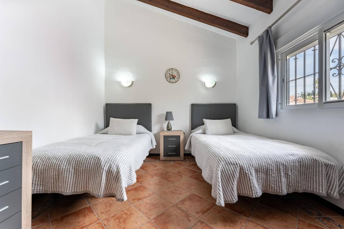 Appartement entier, Appartement de vacances pour 4 personnes avec balcon/terrasse in La Cala de Mijas, Mijas