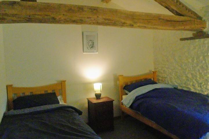 Location de vacances pour 8 personnes, avec Jardin à Charroux - 4