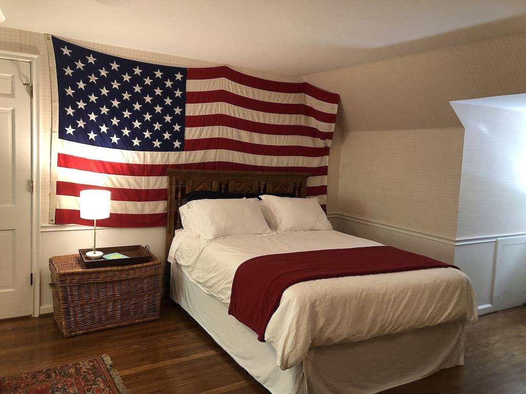 Ganze Wohnung, Fox Knoll 1-Studio-Sleeps 2-Beautiful Setting! Indy 500! Grand Park, Concerts! in Indianapolis, Indiana