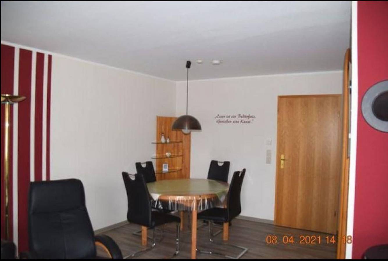 Ganze Wohnung, Komfortable Ferienwohnung in Wenkendorf mit Terrasse, Garten und Kaminofen in Westfehmarn, Fehmarn