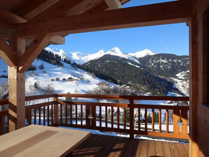 Chalet pour 15 personnes, avec jardin et balcon