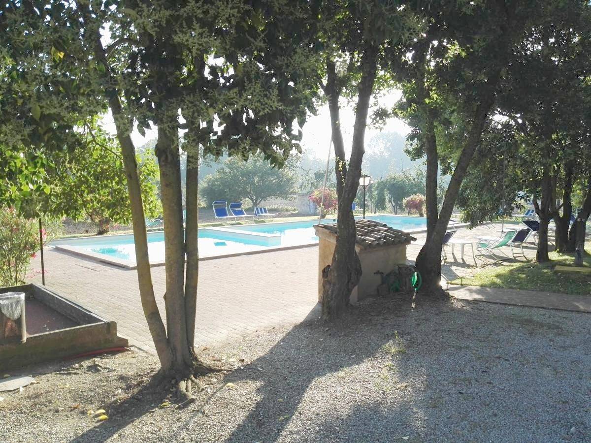 Monolocale intero, Studio in Umbertide, Valtiberina