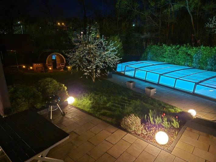 Apartament wakacyjny dla 5 osób, z basen i ogród oraz sauna i widok w Ustroń