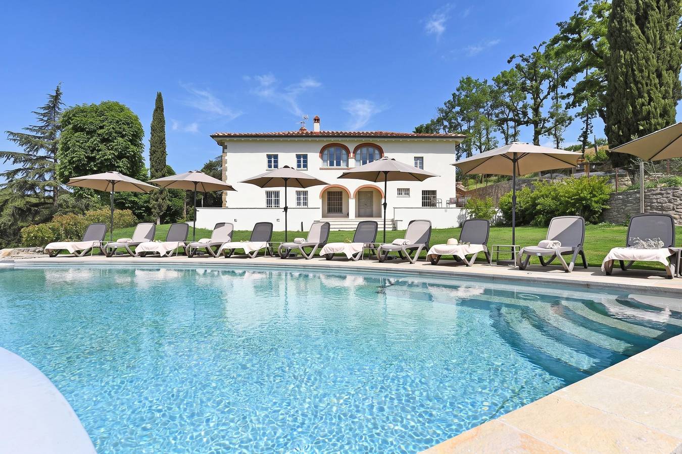 Villa Chimera Green 10 with Pool & Gym in Arezzo, Provincia de Arezzo