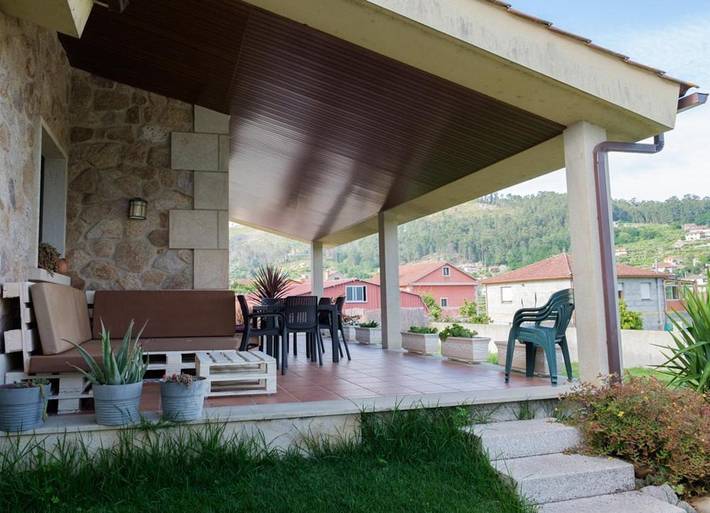 Chalet para 9 personas, con Terraza además de Jardín y Piscina en Comarca de Vigo - 4