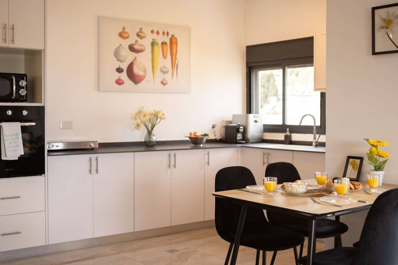 Entire apartment, Stella Maris Vista Apartment by Sea N' Rent in Haifa, Haifa District