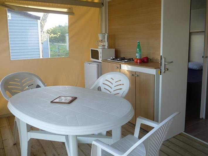 Camping für 4 Personen, mit Pool und Kinderpool in Landes - 3