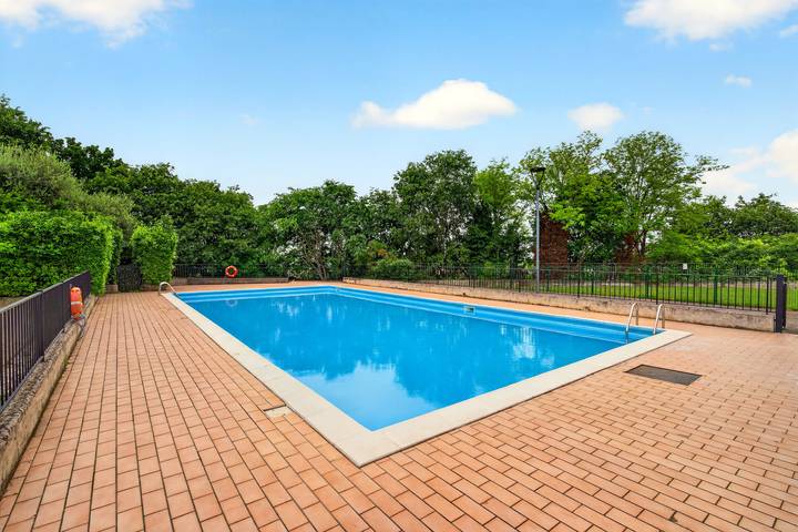 Apartamento de vacaciones para 8 personas, con piscina y balcón - 1