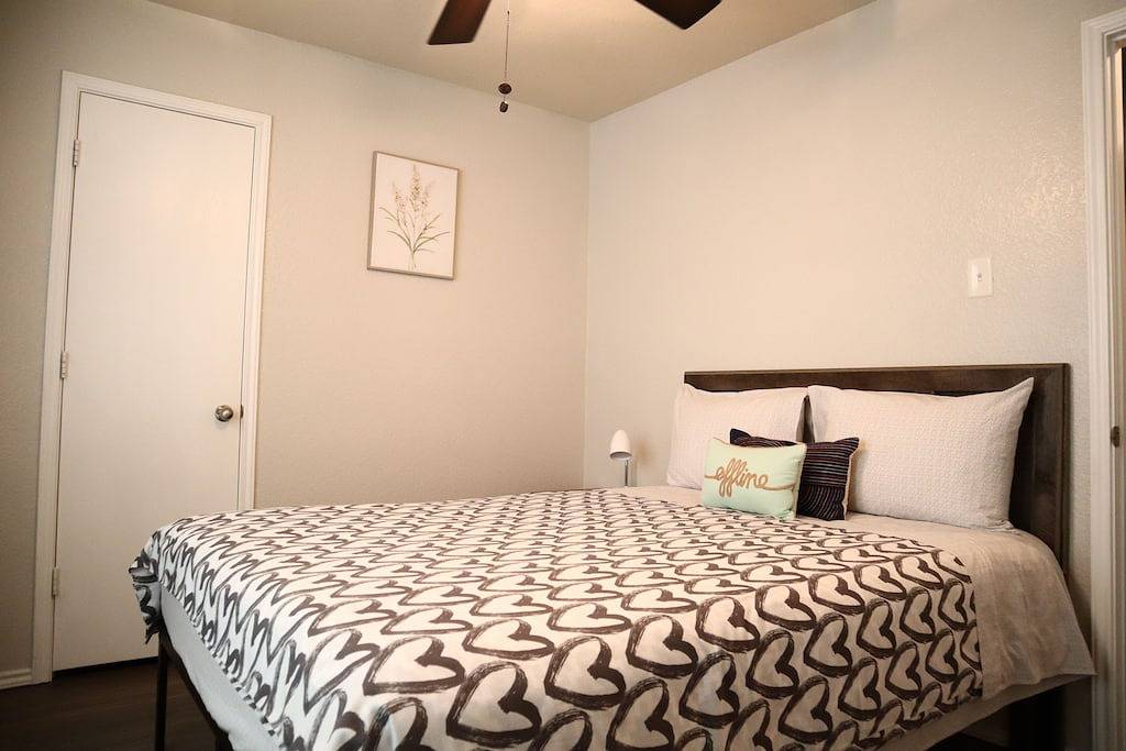 3Br2Ba 1-Story 2Car-G 1 Mile To Medicalcity/Bsw Heart/Presbyterian/Shopping/Unt in Denton, Lewisville Lake