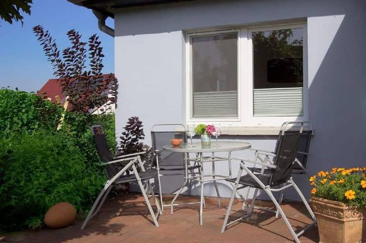 Ferienhaus für 2 Personen, mit Garten in Neustadt-Glewe