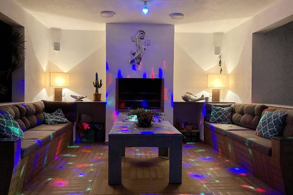 Modern, spacious, private, views of olive groves and sunset from pool house in Binibeca, Sant Lluís